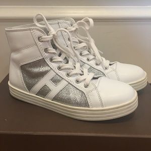 Hogan Junior Girl's Dove Grey High-Tops & Sneakers